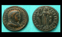 Licinius II, Jupiter Holding Victory with E Reverse